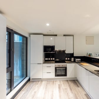 Standard Ensuite - Image 4