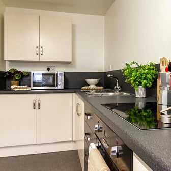 Standard En-suite - Image 6