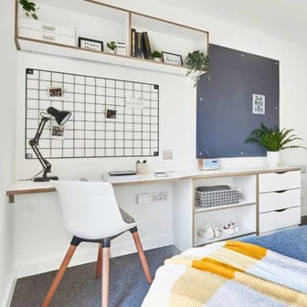 Ensuite Gold - Image 1