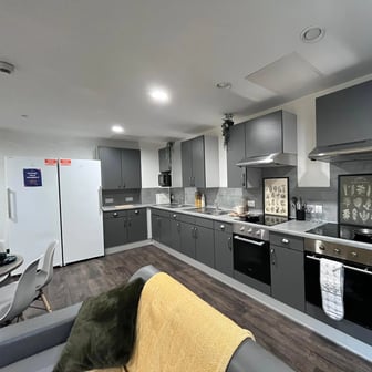 Standard En Suite - Image 4