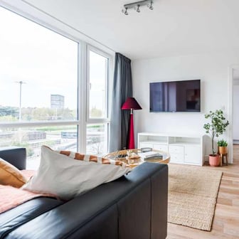 Skyline Deluxe with City View 2 Bedroom Apartment - Image 3