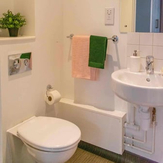 4 bed Penthouse - Image 4