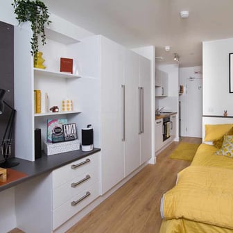 Silver City Studio, Floors G-2 - Image 1