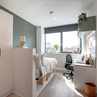 Classic Ensuite - Image 2