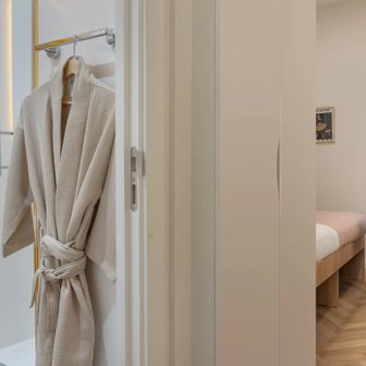Classic Ensuite  - Image 4