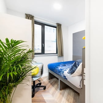 Standard En Suite - Image 4