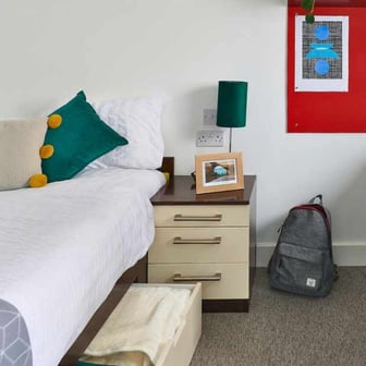 Ensuite Premium - Image 1