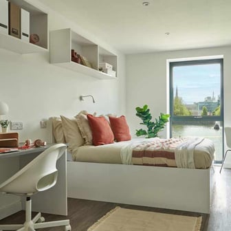 Superior Studio - Reservoir View - Image 1
