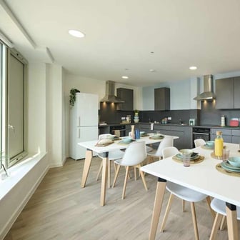Diamond Ensuite - Image 7