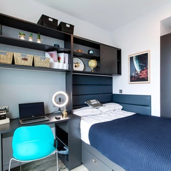 Classic En Suite - Image 1