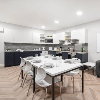Standard En Suite - Image 3
