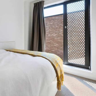 Ensuite Silver - Image 2