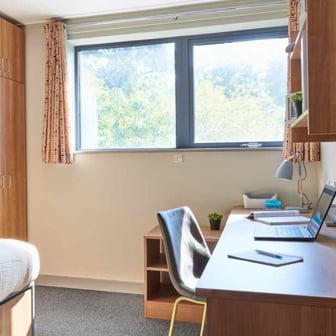 Ensuite Classic - Image 1