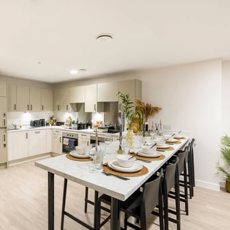 Deluxe Ensuite - Image 5