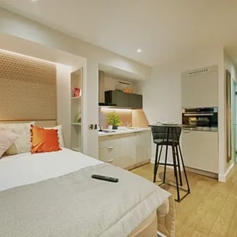 Platinum Studio - 1 Floor - Image 1