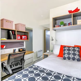 Bronze Ensuite - Image 1