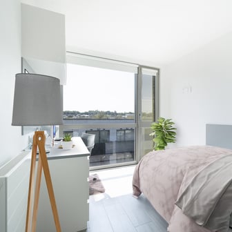 Silver En Suite - Image 2