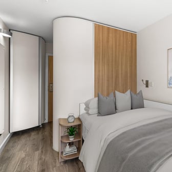 Silver En Suite - Image 1