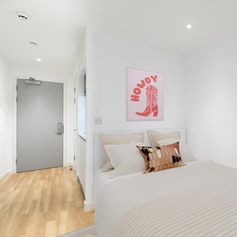 Silver Studio - Image 2