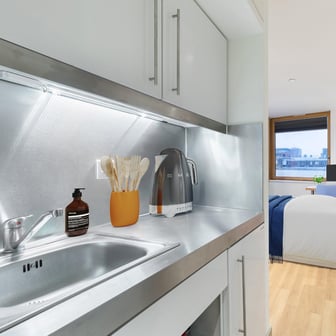 Diamond En Suite - Image 3