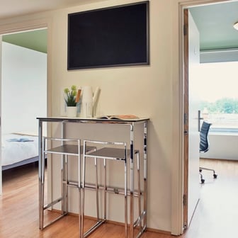 2 Bed Apartment - Image 1