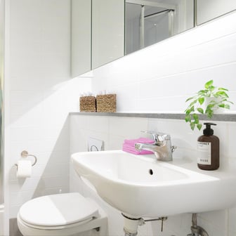 4 Bed Apartment - Image 5