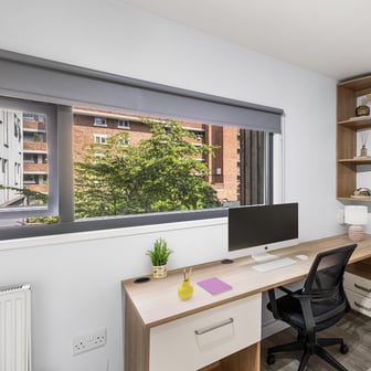 Silver En Suite - Image 3