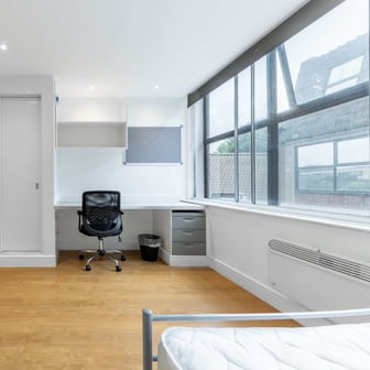 Large Double Bedded Rooms (Premium) - Image 1