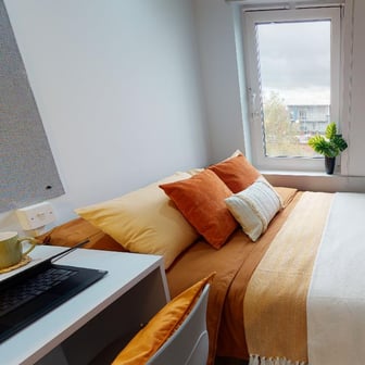 Platinum En Suite - Image 1
