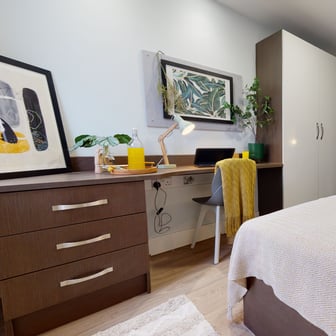Platinum En Suite - Image 1
