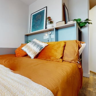 Copper En Suite - Image 1