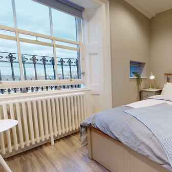 Platinum 1 Bed Apartment - Image 1