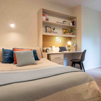 Platinum En Suite - Image 1