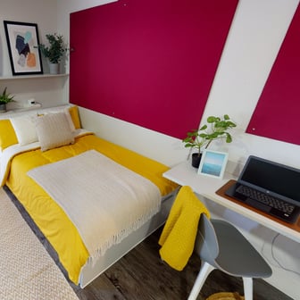 Gold Studio - Image 1