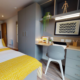 Copper En Suite - Image 1