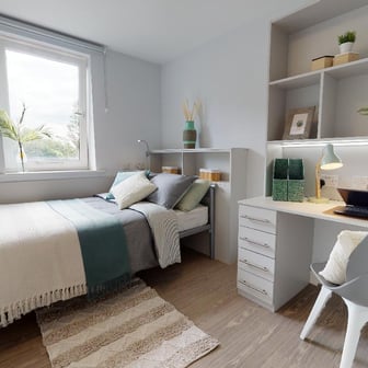 2 Bed Apartment - Image 1
