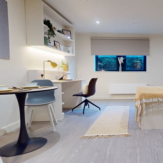 Platinum Studio Plus - Image 1