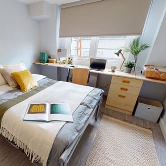 Platinum En Suite - Image 1