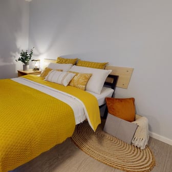 Gold Studio - Image 1