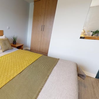 1 Bed Apartment - Image 1