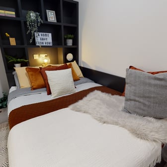 Platinum Studio - Image 1