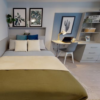 Platinum Studio - Image 1