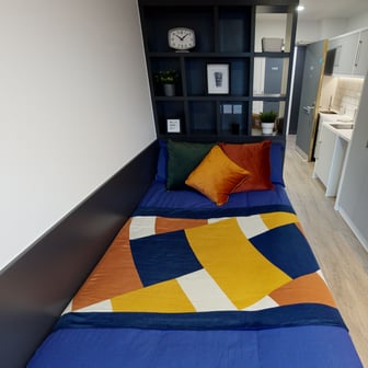 Gold Studio - Image 1