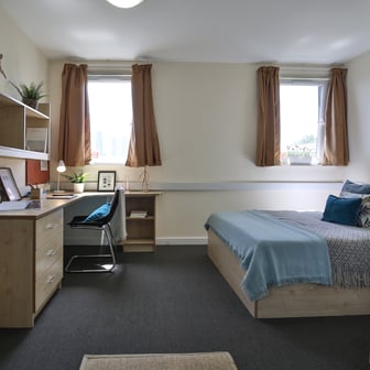 Platinum En Suite Plus - Image 1