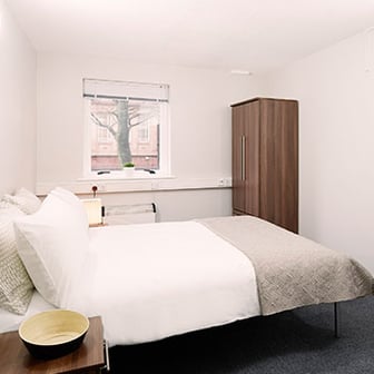 Gold 1 Bed Apartment - Image 1