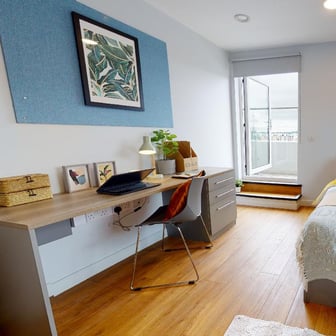 Penthouse En Suite Plus - Image 1