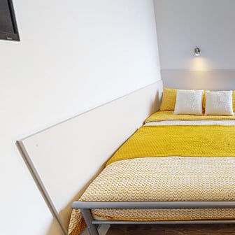 Bronze 2 Bed Apartment - Image 1