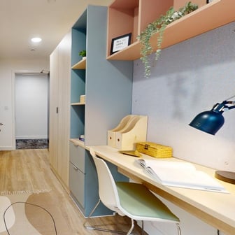 Gold En Suite Plus - Image 1