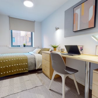 Copper En Suite - Image 1