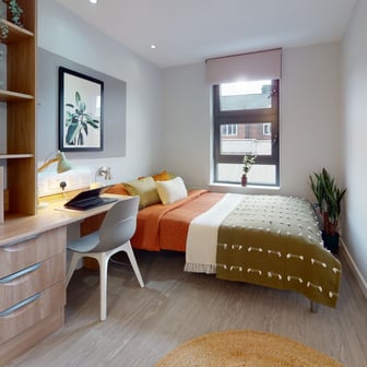 Copper En Suite - Image 1